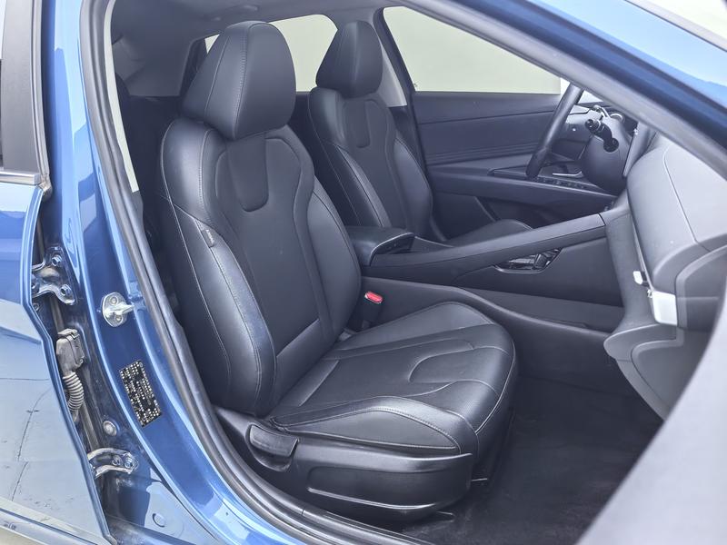 Hyundai Elantra 2021