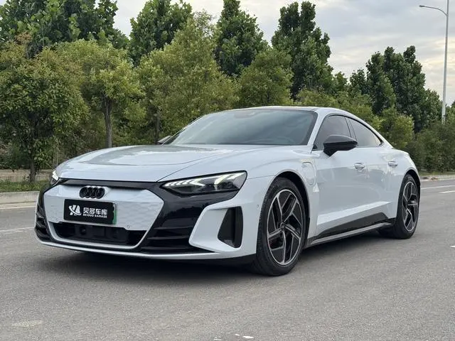 Audi Audi RS e-tron GT Basic type