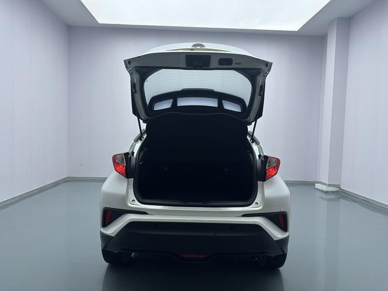 Toyota Yize IZOA 2021