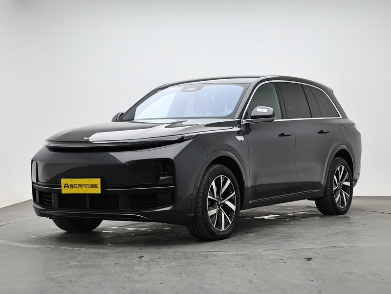 Li Auto Ideal L8 2023