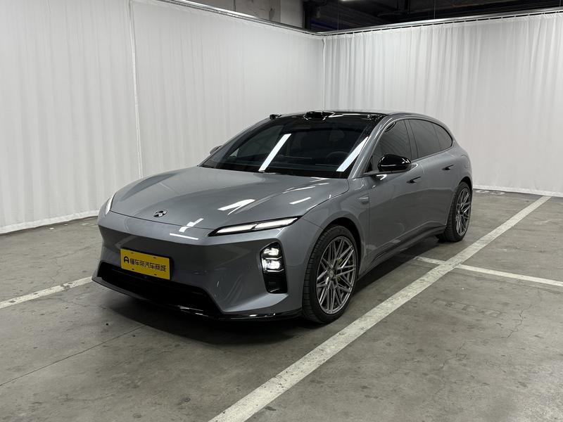 NIO NIO ET5 Touring 2025