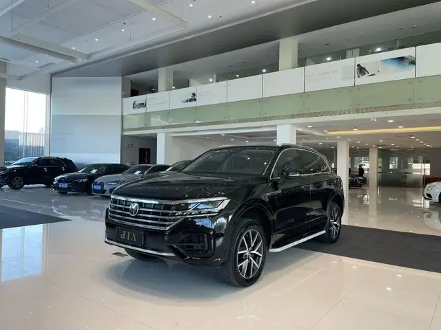 Volkswagen Touareg 3.0 TSI Sharp Edition