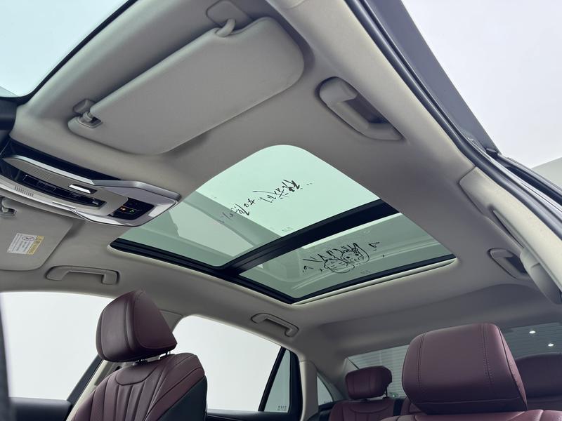 Hongqi Red Flag H5 2024