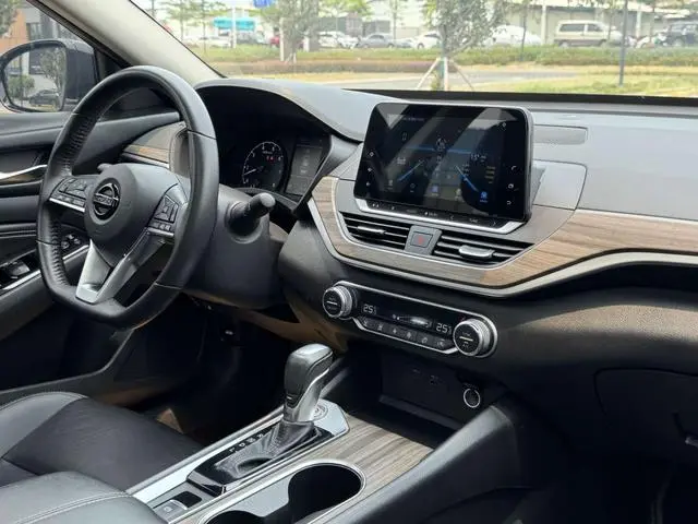 Nissan Teana 2.0 L XL Comfort Edition