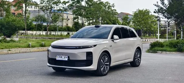 Li Auto Ideal L6 Max version