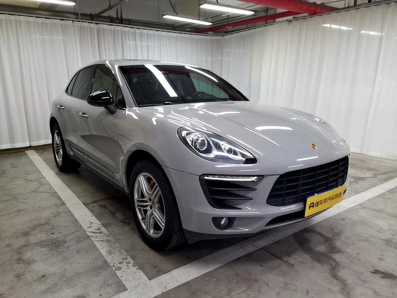 Porsche Macan 2016