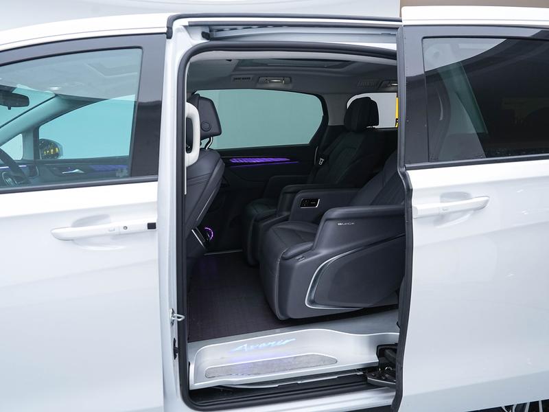 Buick Buick GL8 PHEV 2025