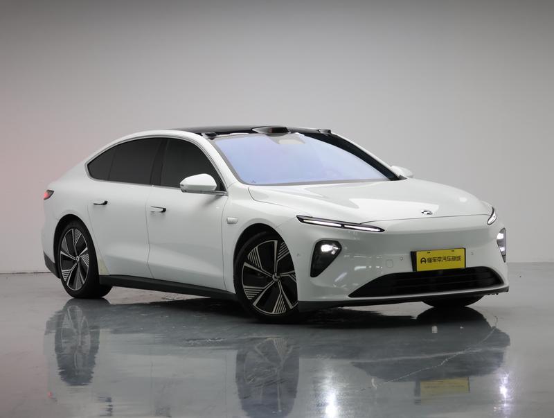NIO NIO ET7 2024