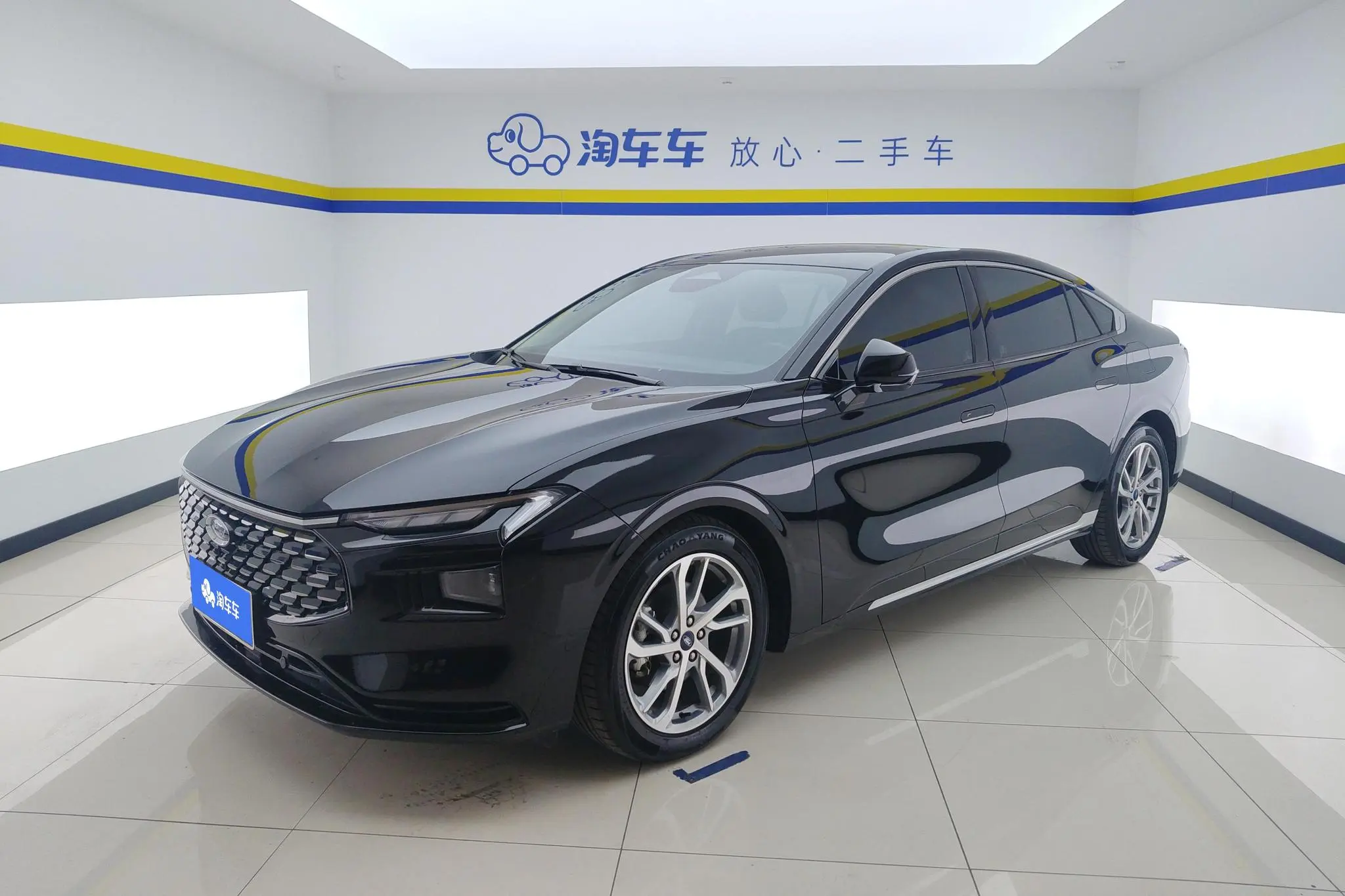 Ford Mondeo Facelift EcoBoost 245 luxury