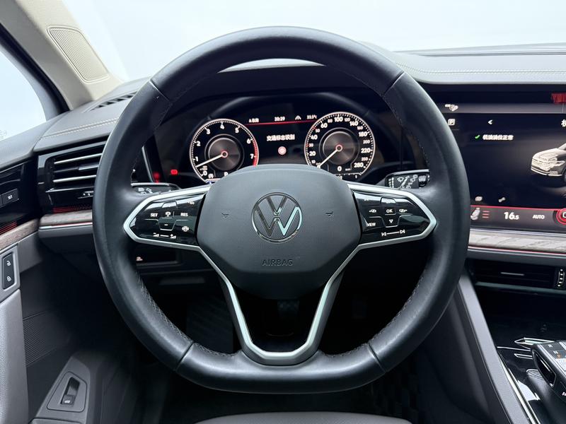 Volkswagen Touareg 2021