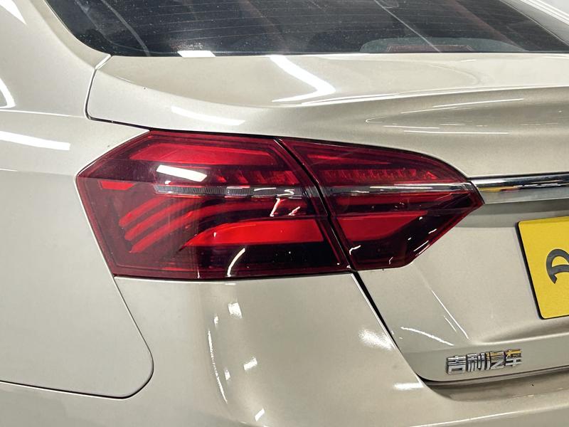 Geely Emgrand 2019