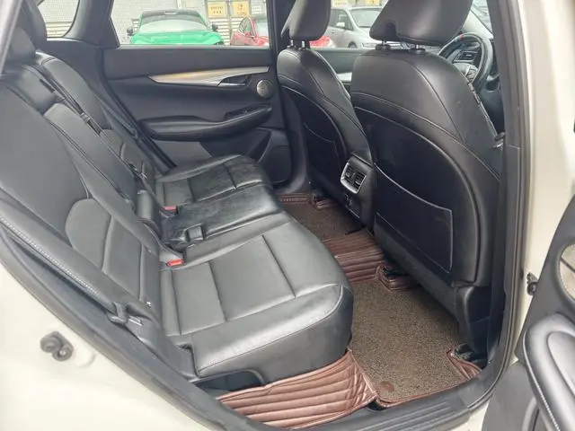 Infiniti Infiniti QX50 2.0T two-wheel drive fashion version