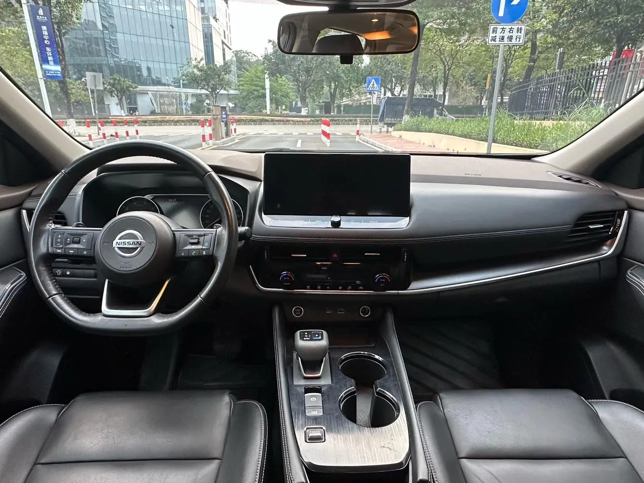 Nissan Qijun VC-Turbo 300 CVT 2WD Deluxe Edition