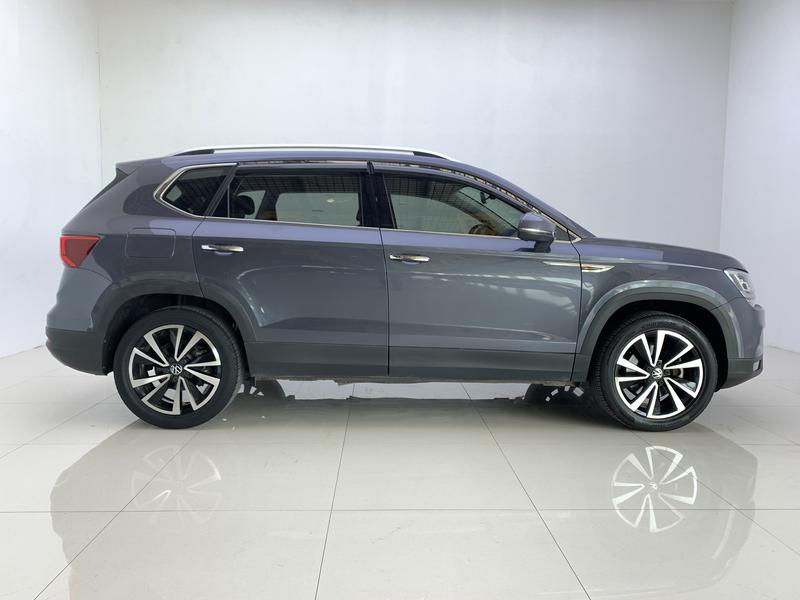 Volkswagen Tharu 2021