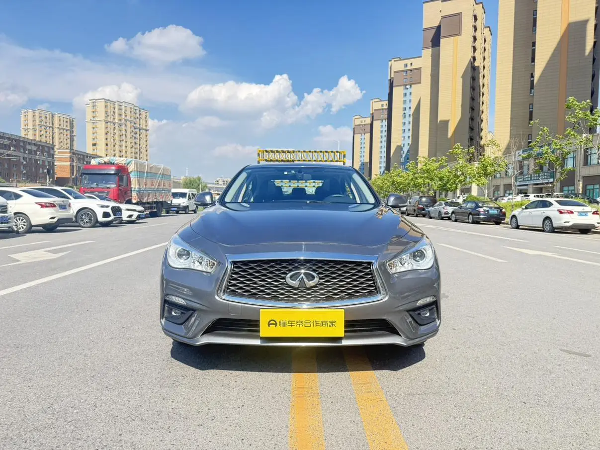 Infiniti Infiniti Q50L 2.0T Comfort Edition