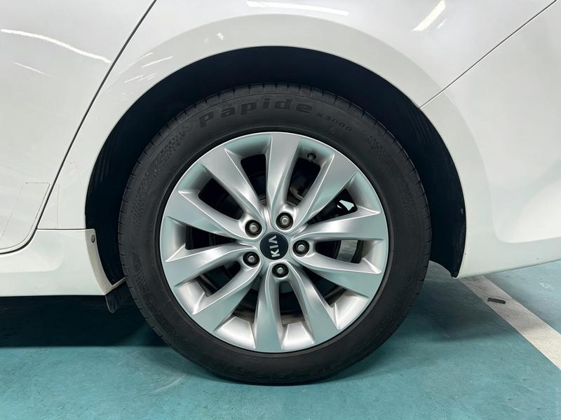 Kia Kia K5 2016