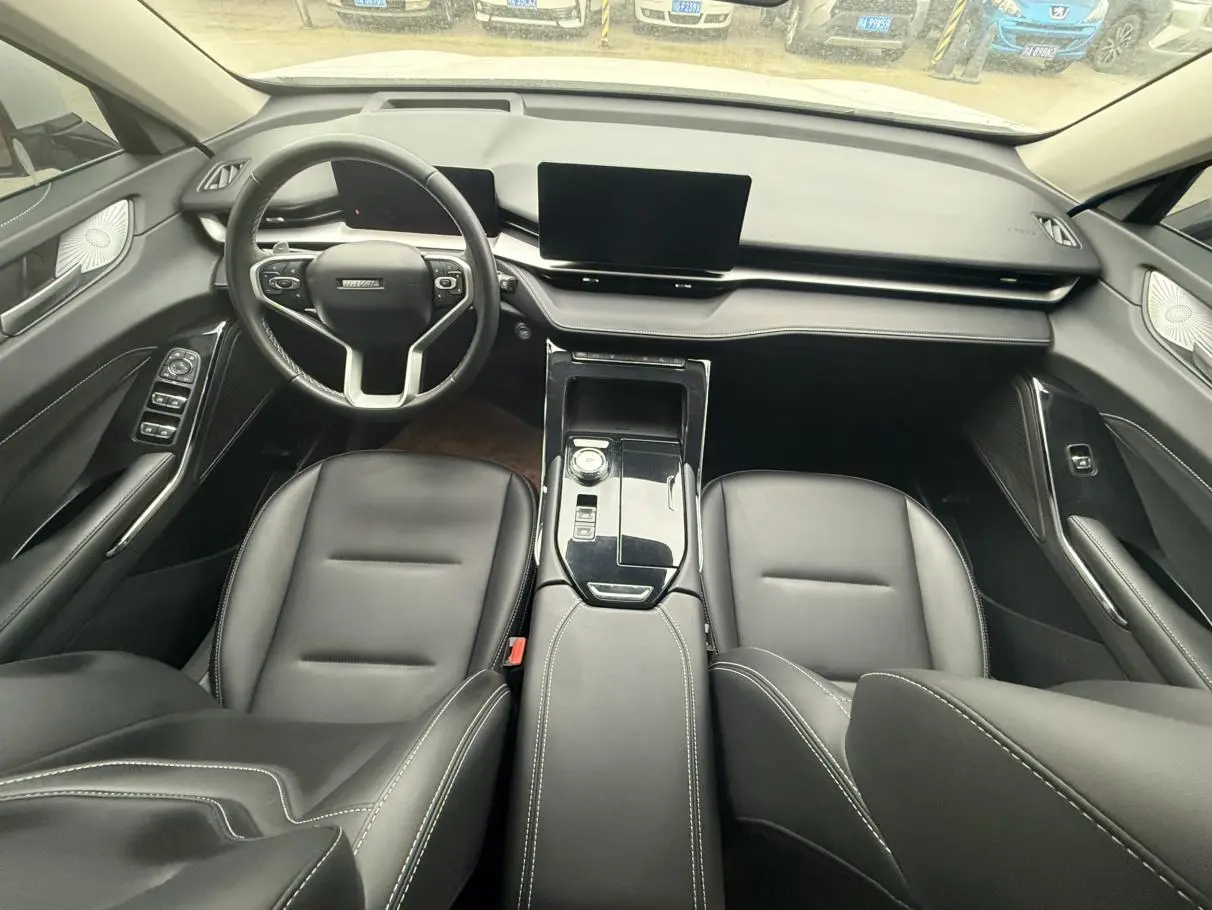 Haval Haval H6 The third generation 2.0T automatic four-wheel drive Max version