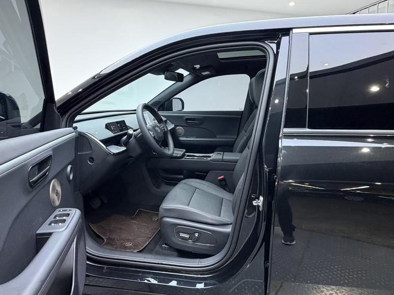 Toyota Platinum Smart 3X 2025