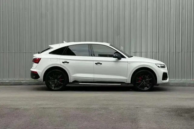 Audi Audi Q5L Sportback 45 TFSI Premium selection
