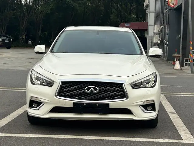 Infiniti Infiniti Q50L 2.0T Premium Version Country VI