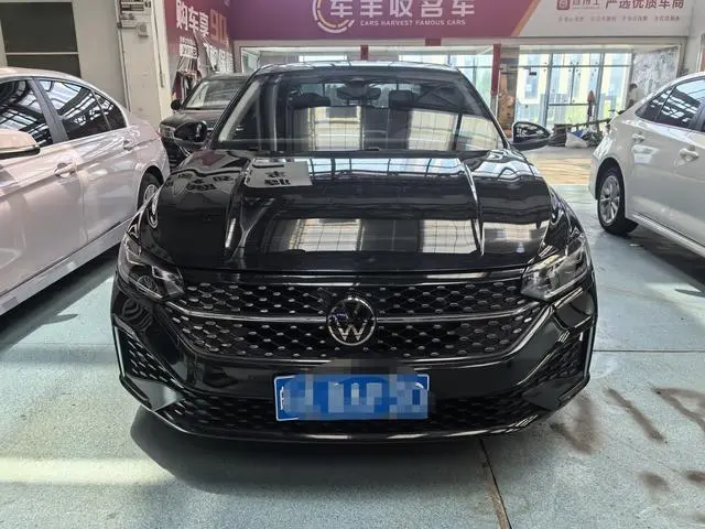 Volkswagen Lavida 300TSI DSG Starry Sky Manyi Edition