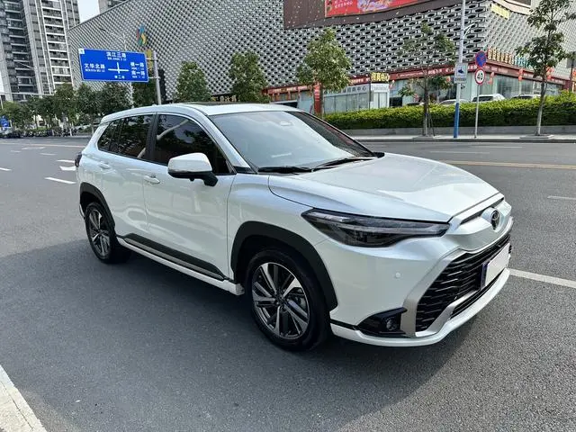 TOYOTA Fenglanda 2.0L CVT Sports version