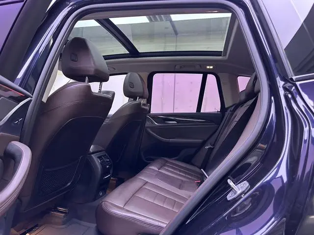 BMW BMW X3 xDrive30i leading M sports suit country VI