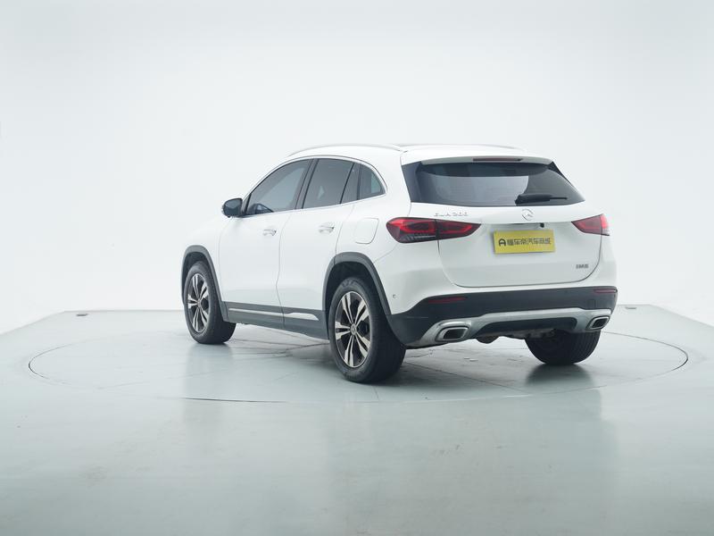 Mercedes-Benz Mercedes Benz GLA 2020