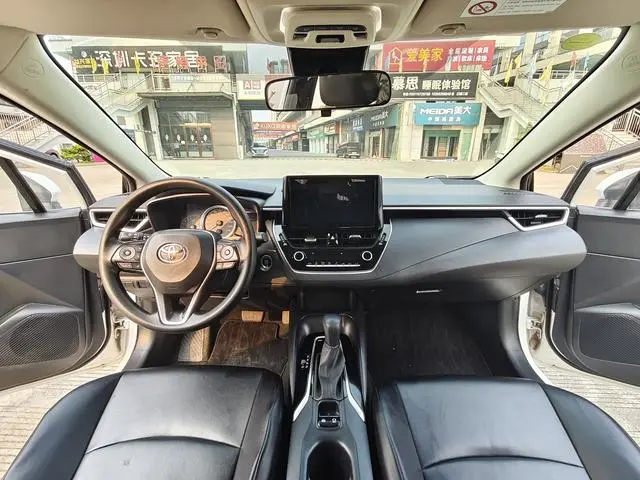 TOYOTA Asian lion 2.0L CVT Elite Edition