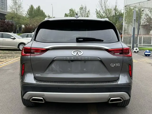 Infiniti Infiniti QX50 2.0T four-wheel drive Elite Edition