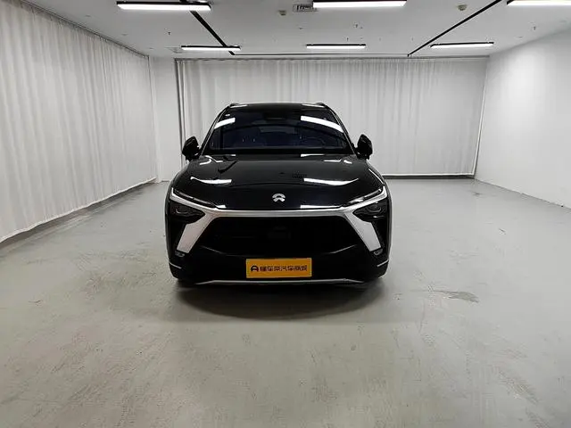 NIO NIO ES8 580KM base version six seats