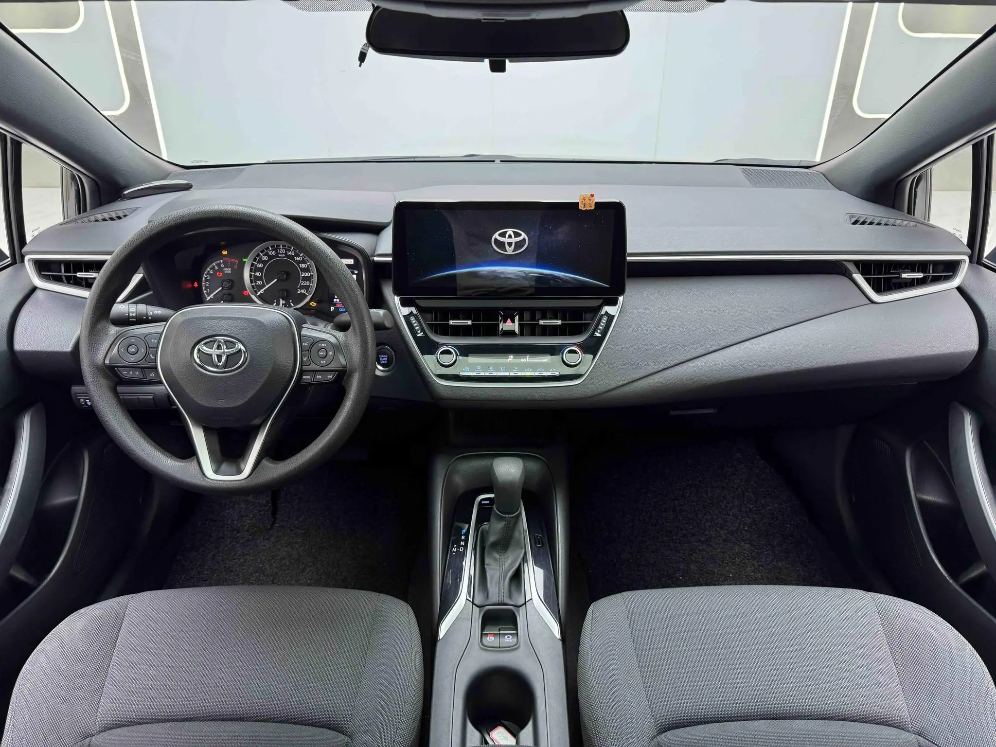TOYOTA Lei Ling 185T CVT Deluxe Edition