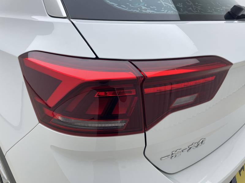 Volkswagen T-Roc 2021
