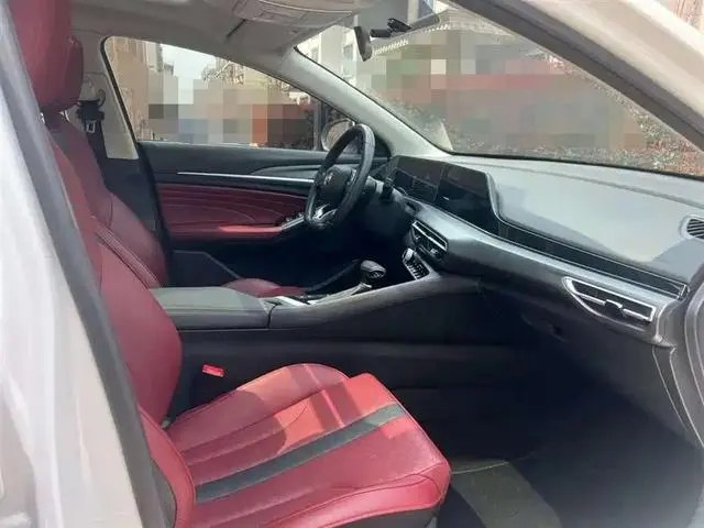 Changan Yidong PLUS Blue Whale NE 1.4T GDI DCT Premium Type