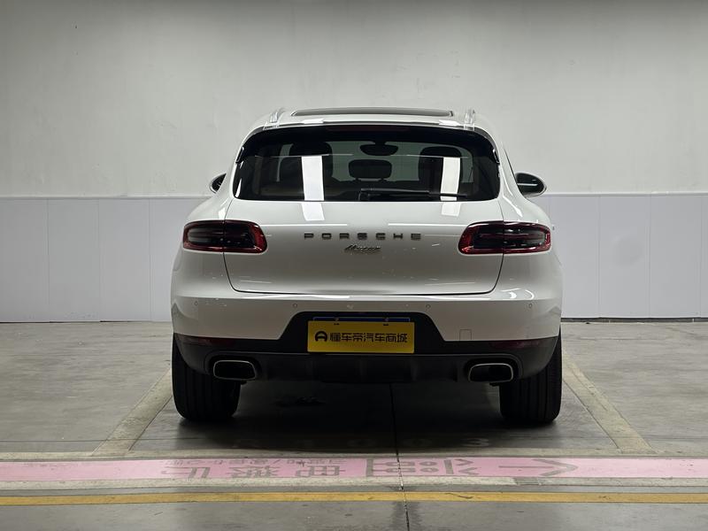 Porsche Macan 2016