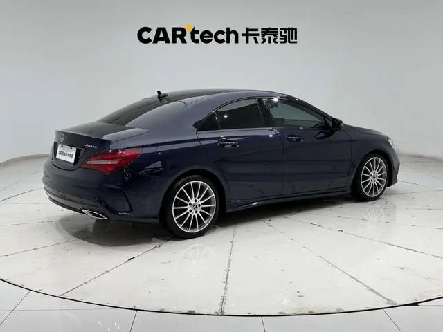Mercedes-Benz Mercedes-Benz CLA CLA 220 4MATIC