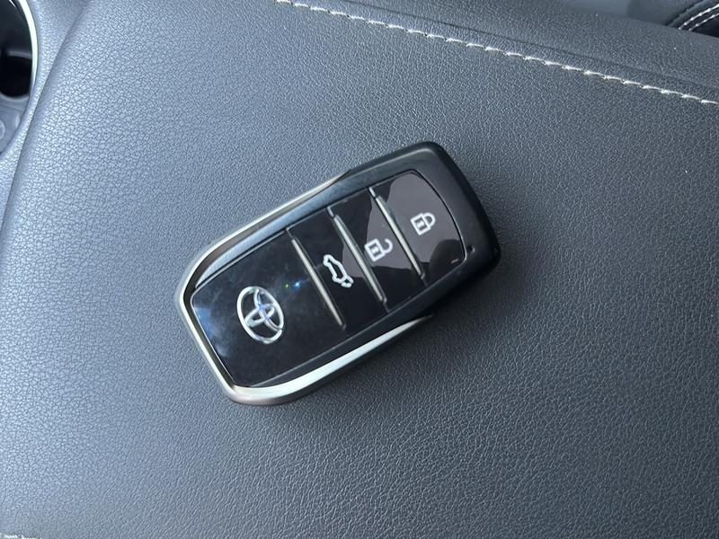 Toyota Venza  2022