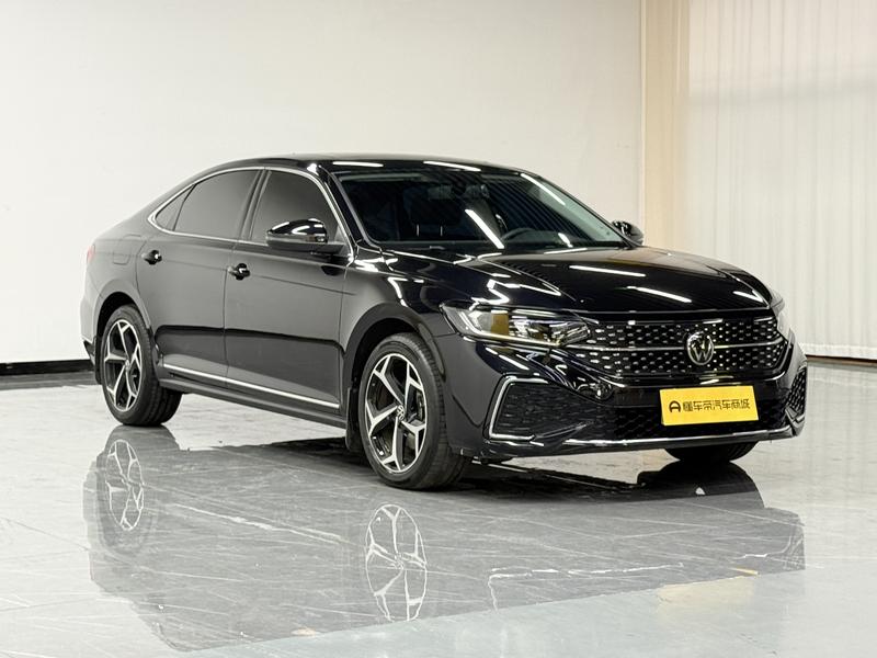 Volkswagen Passat 2025