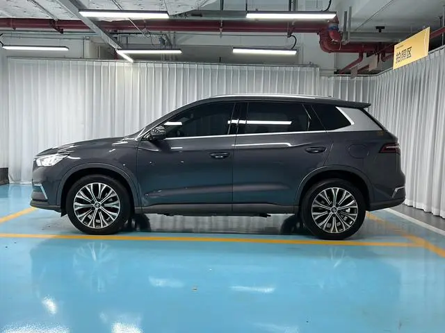 BYD Song Pro DM DM 1.5T four-wheel drive performance version luxury