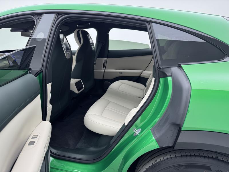 Xiaomi Auto Xiaomi YU7 2025