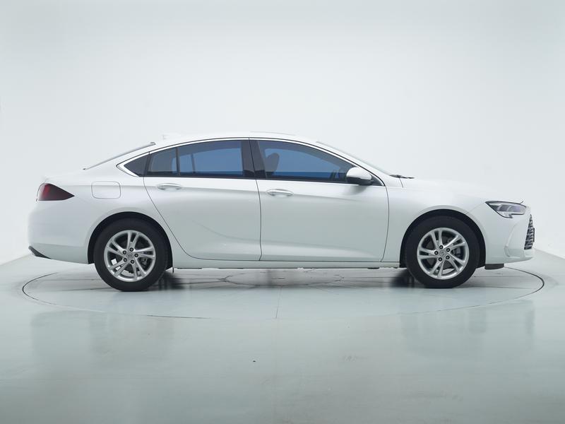 Buick Regal 2024