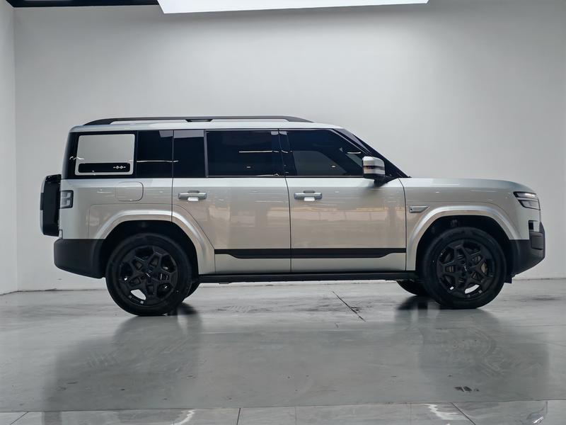 Fangchengbao Titanium 7 PHEV 2025
