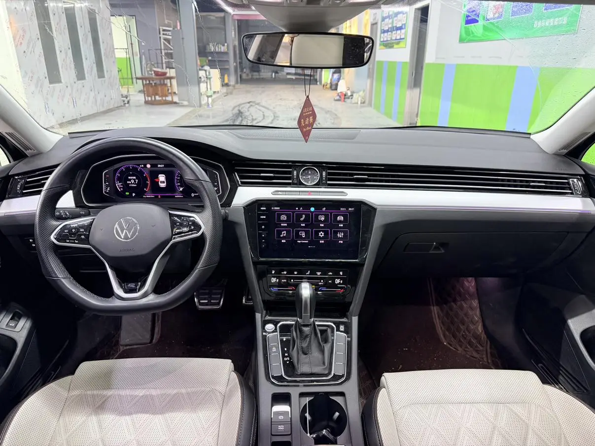 Volkswagen Magotan 2 million commemorative edition 330TSI DSG Luxury models