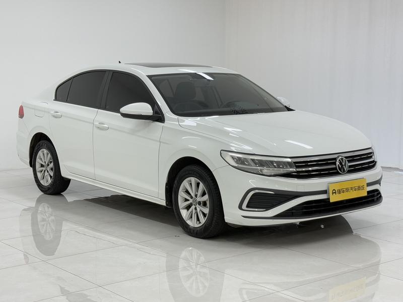 Volkswagen Bora 2023