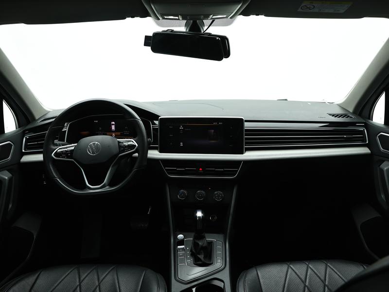 Volkswagen Tiguan L 2023