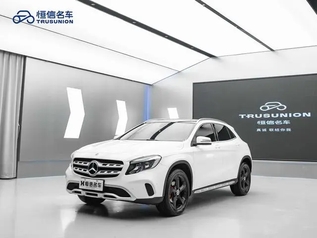 Mercedes-Benz Mercedes-Benz GLA GLA 200 dynamic type