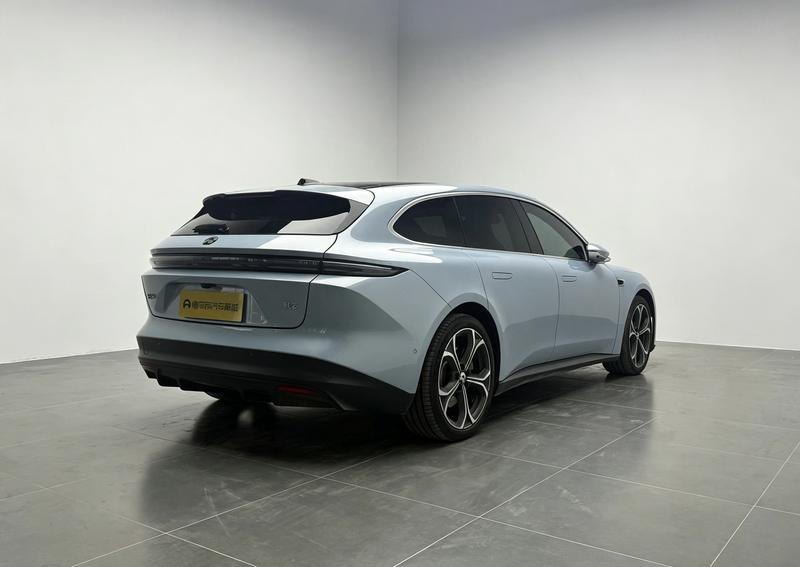 NIO NIO ET5 Touring 2024