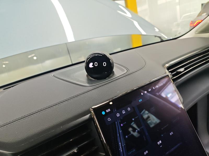 NIO NIO ES6 2020