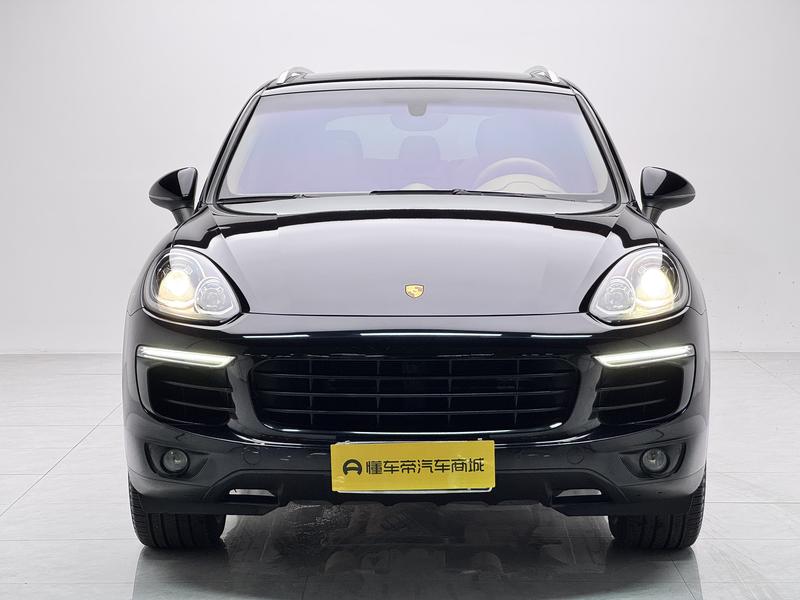 Porsche Cayenne 2015