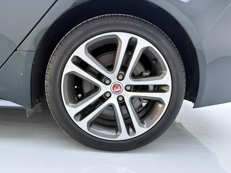 Jaguar Jaguar XEL 2021